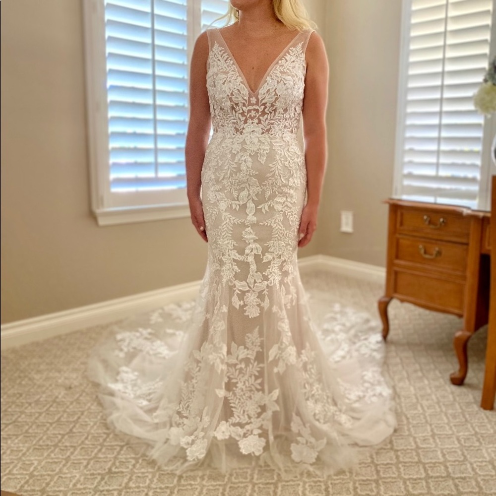 Maggie Soterro Greenley NEVER WORN UNALTERED